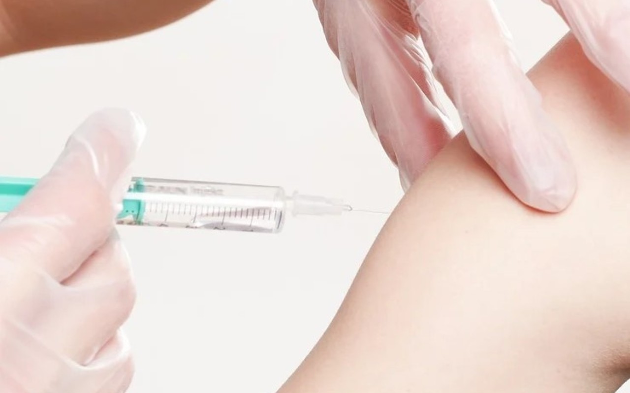 Covid, inoculate 3.5 milioni di dosi di vaccino