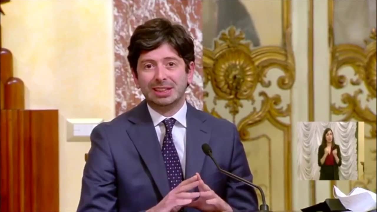 Covid, Ministro Speranza: "Misure restrittive fino a dopo Pasqua"