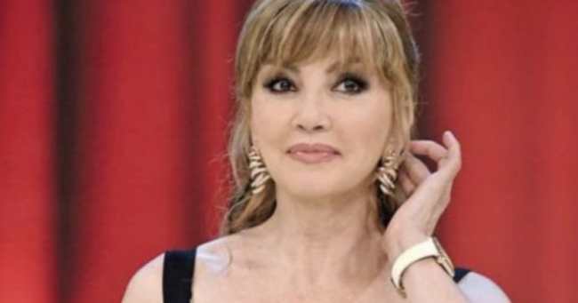 Il cantante mascherato: puntata finale venerdì? No confermato nuovo appuntamento