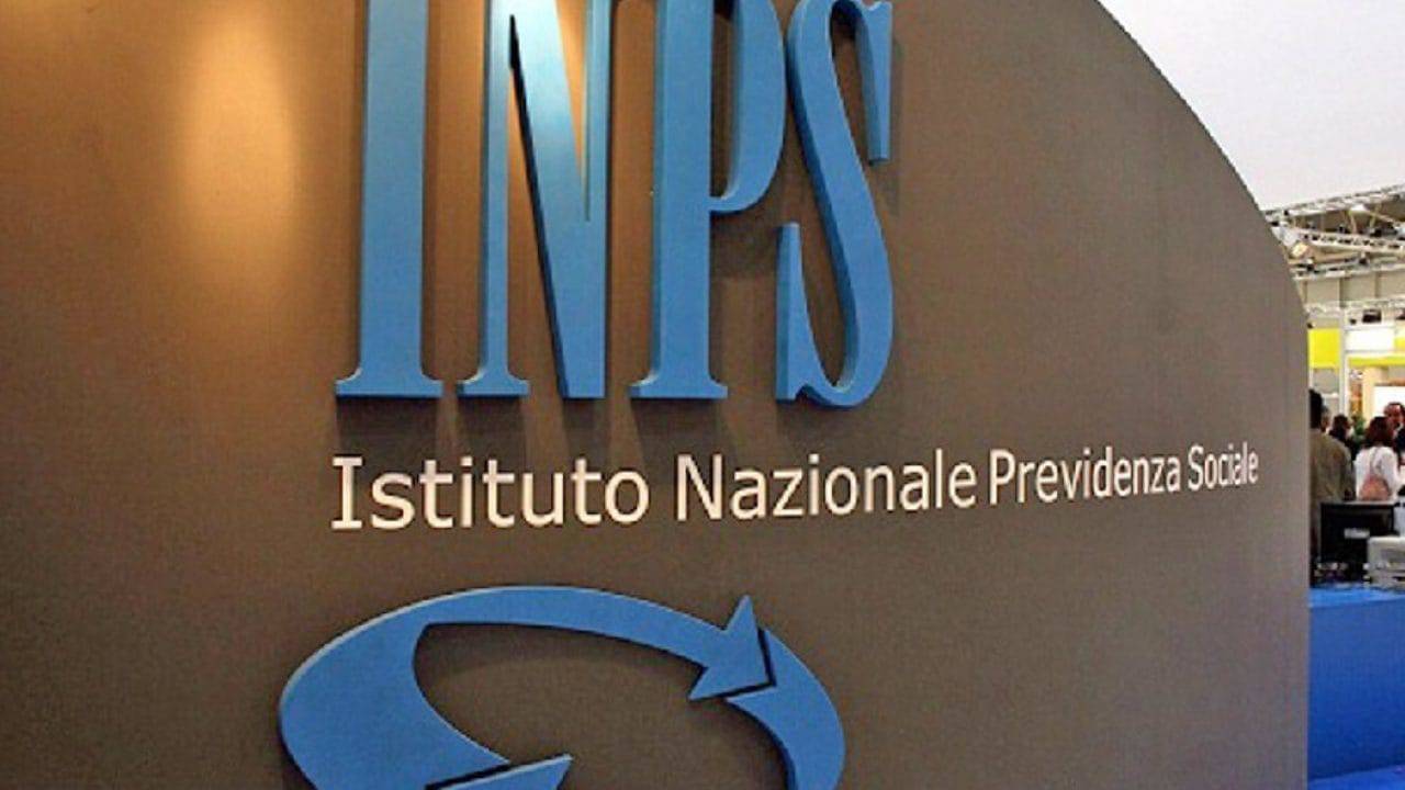 Covid, pagamento anticipato delle pensioni di aprile: ecco le date