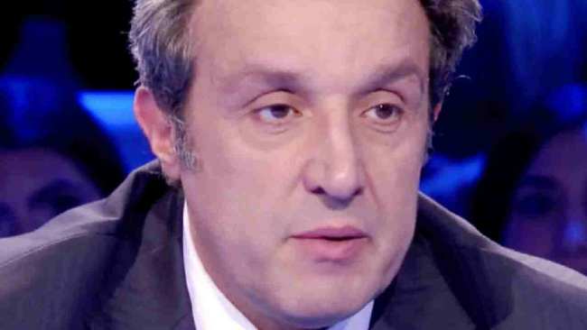 L'eredità Flavio Insinna scioccato dichiara: "Ti prego non farlo"