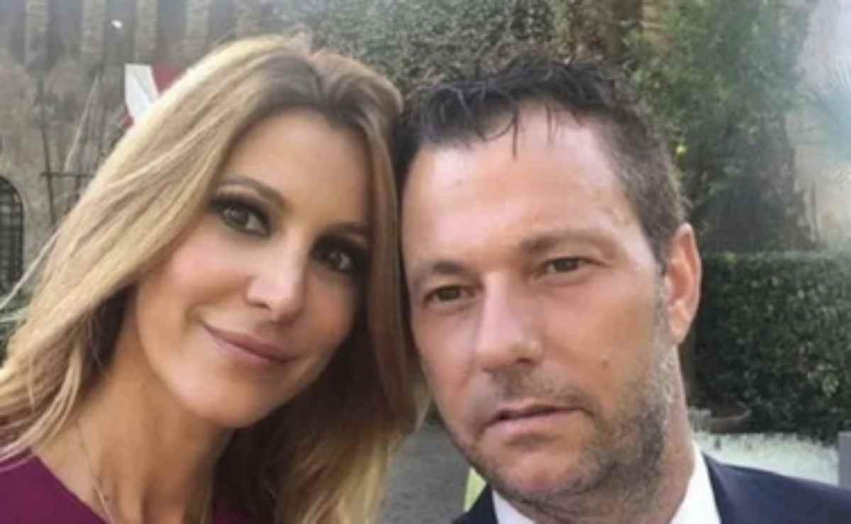 Adriana Volpe, l'ex marito rivela "Non è vero quello che ha detto su di noi"