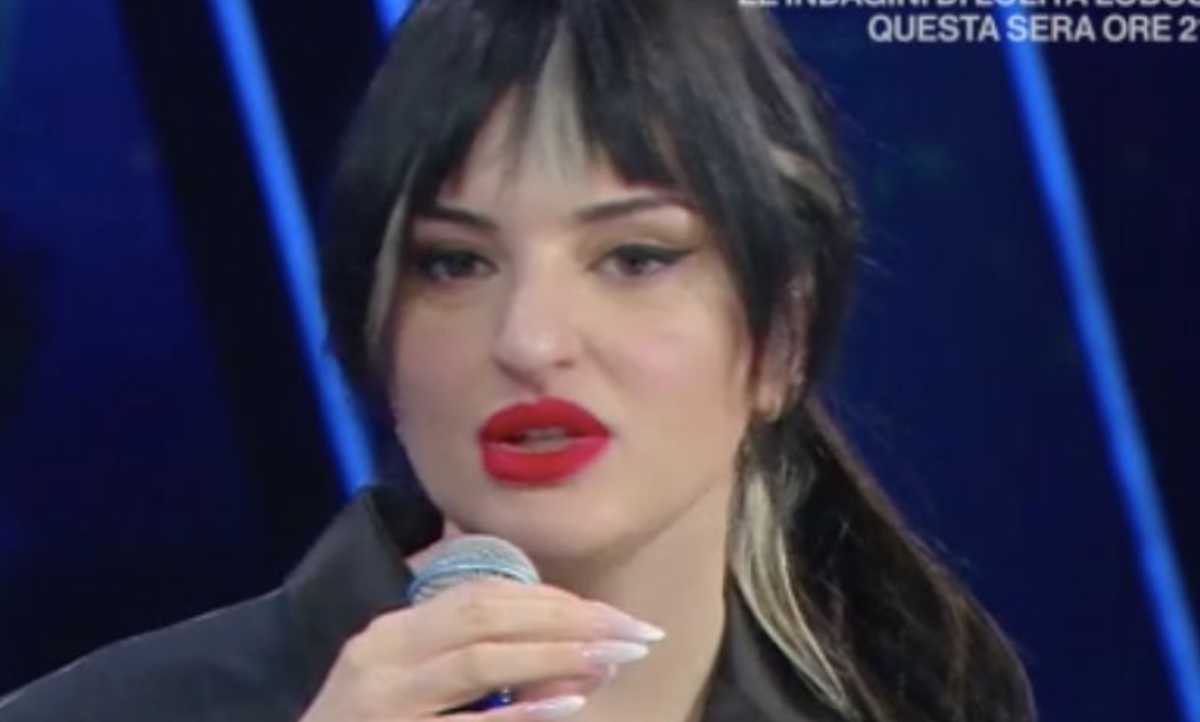 Arisa si è lasciata con il fidanzato Andrea? La sua dichiarazione spiazzante