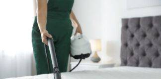 Pulire e igienizzare il materasso con prodotti naturali.