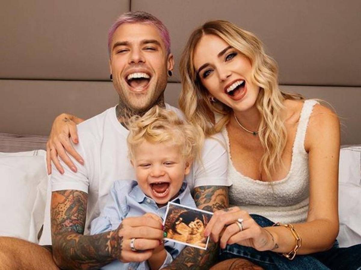 Chiara Ferragni: mostra la piccola Vittoria appena nata