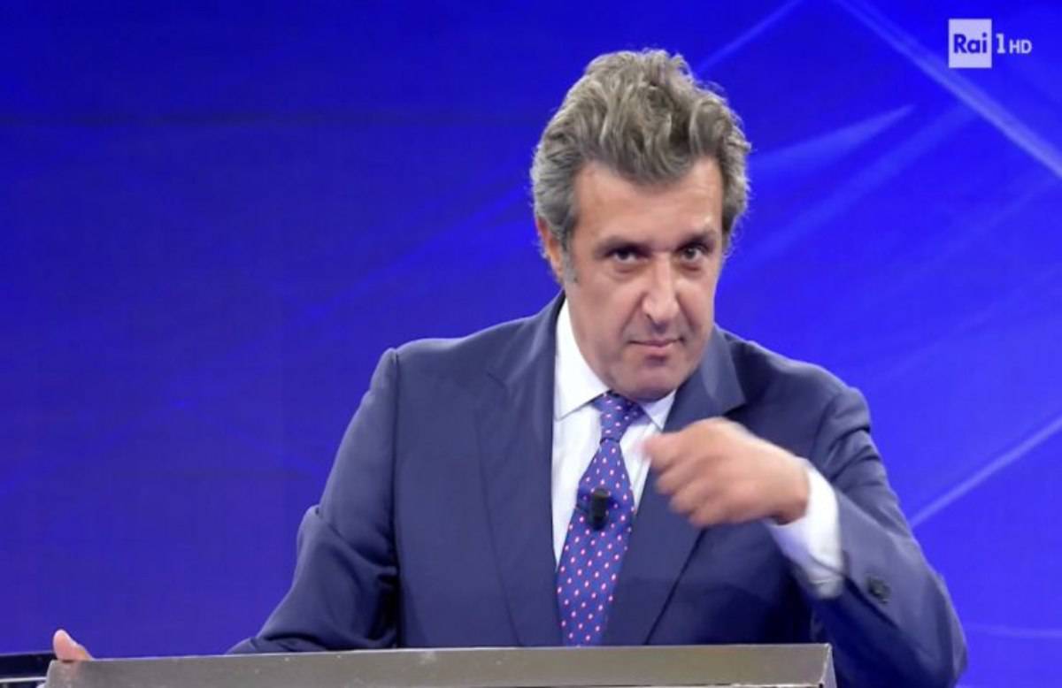 L'Eredità: la risposta del concorrente "gela" Flavio Insinna