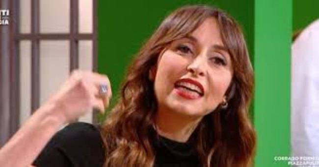 Simona Ventura sostituisce Benedetta Parodi nel nuovo programma culinario? I rumors