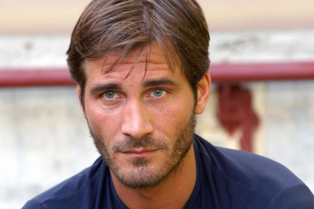 Un posto al sole Maurizio Aiello dichiara: "E' una fake news!"