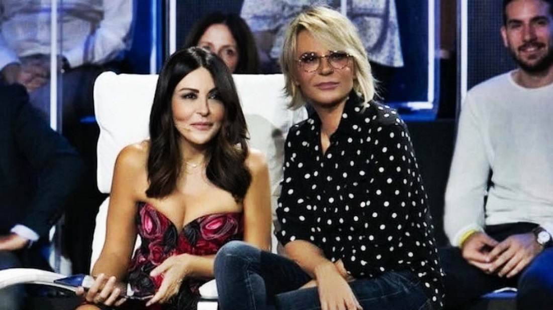 Sabrina Ferilli rivela "Maria De Filippi ogni tanto si diverte a provocare"