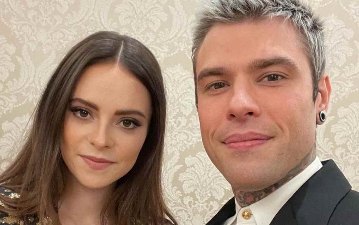 Fiorello confessa in diretta "Fedez stava per svenire":cosa succede?