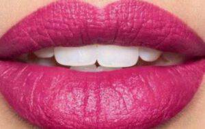 Rossetto "no transfer" e Zodiaco: quale scegliere in base al proprio segno