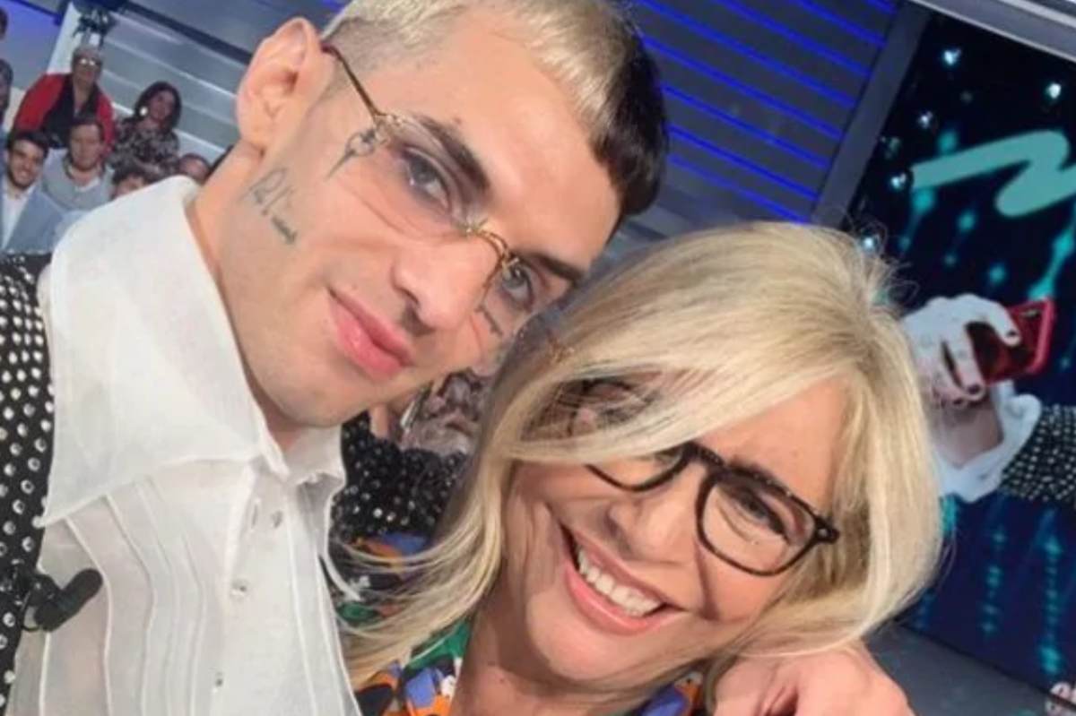 Mara Venier difende Achille Lauro da un follower: "non rompere le p...."