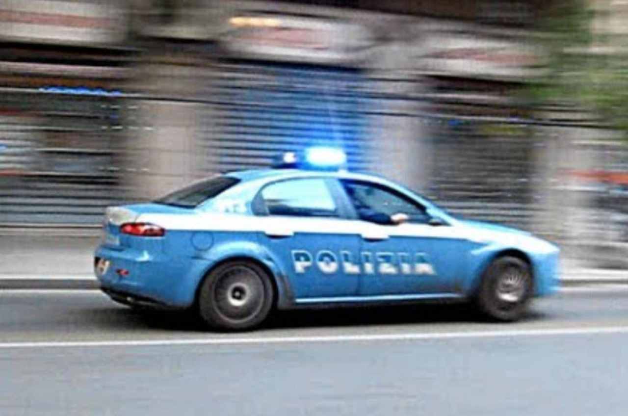 roma polizia travolge ragazza