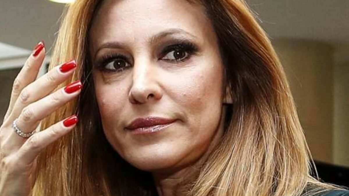 Adriana Volpe nuovo cambio nella sua vita? Cosa succede