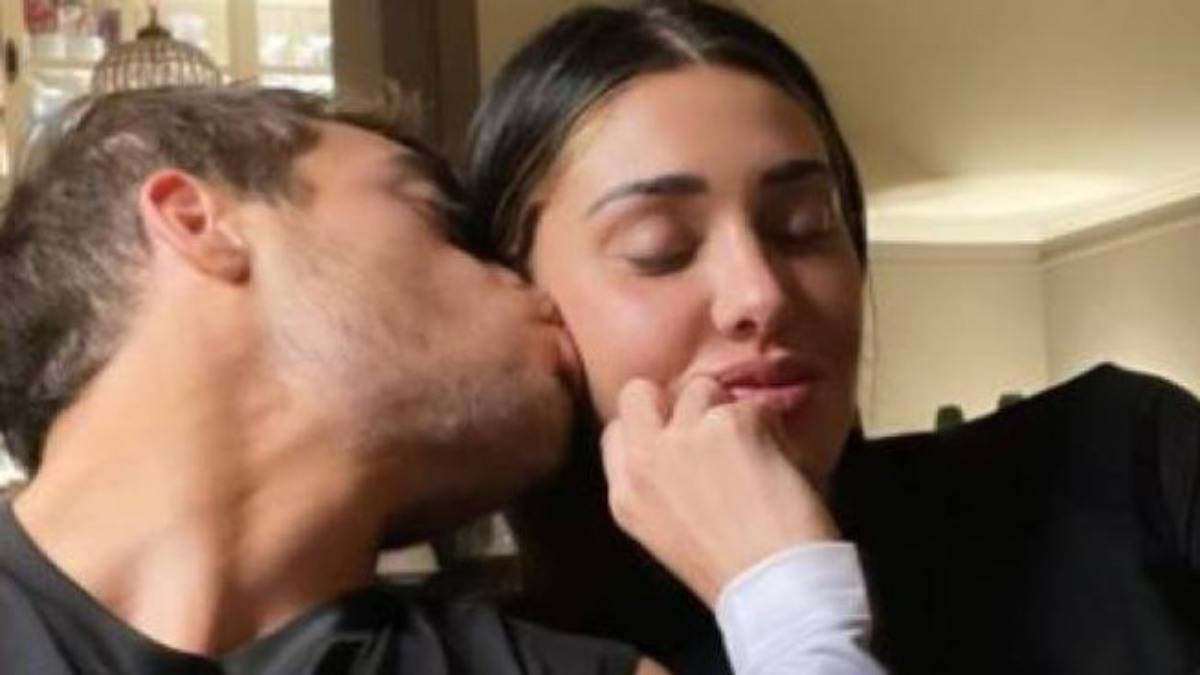 Belen e Antonio sono in quarantena: ecco come mai