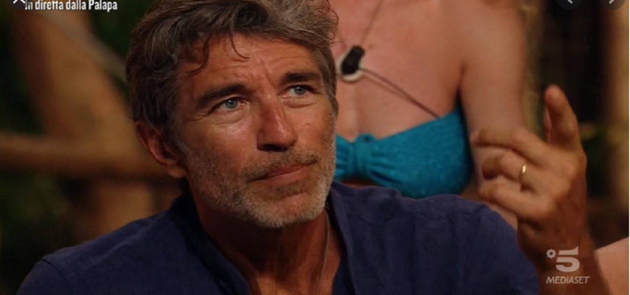 Isola dei famosi: Brando Giorgi dopo l'operazione dichiara "Voglio difendermi"