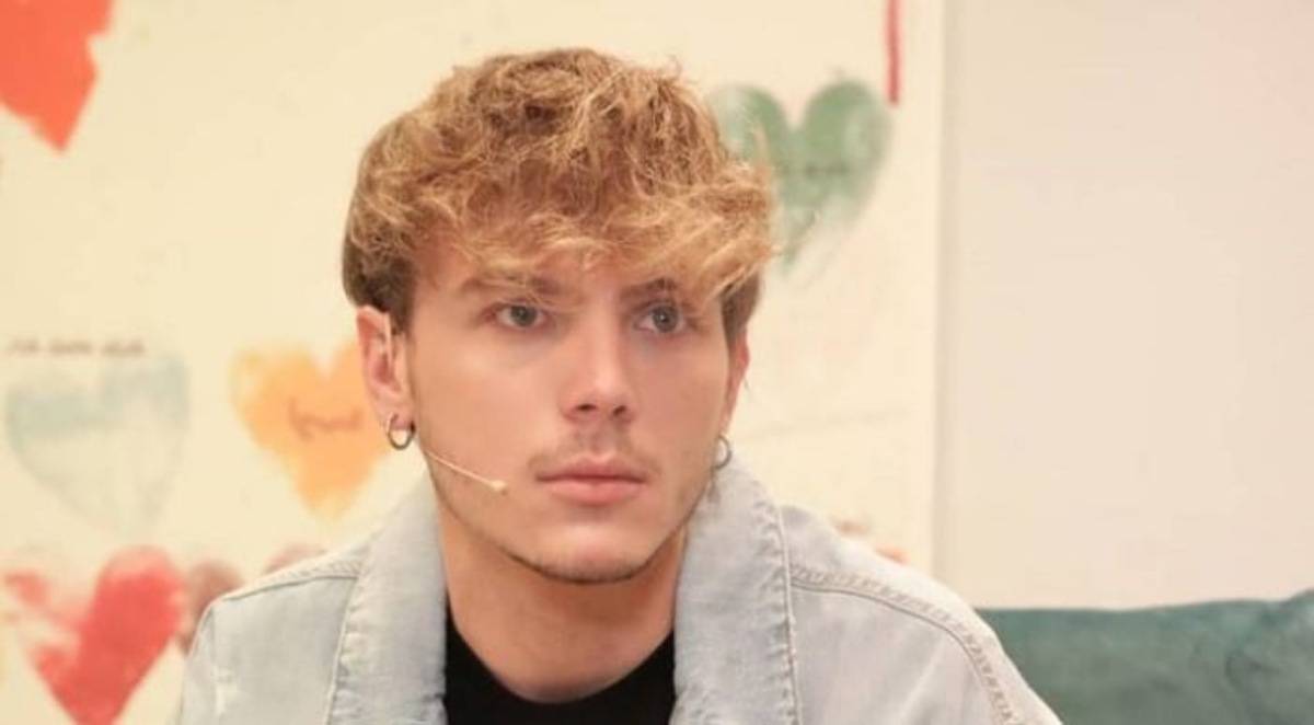 Le anticipazioni di Uomini e Donne svelano che presto si parlerà anche di Ida Platano, tornata ieri nel Trono Over. La dama ha ballato con Marco, un nuovo arrivato, ammettendo però di aver notato da casa Luca Cenerelli, sul quale ha espresso dei dubbi Gianni. Non è escluso che la dama di Brescia dopo la puntata sia uscita con uno dei due cavalieri. Riuscirà a dimenticare Riccardo Guarnieri?