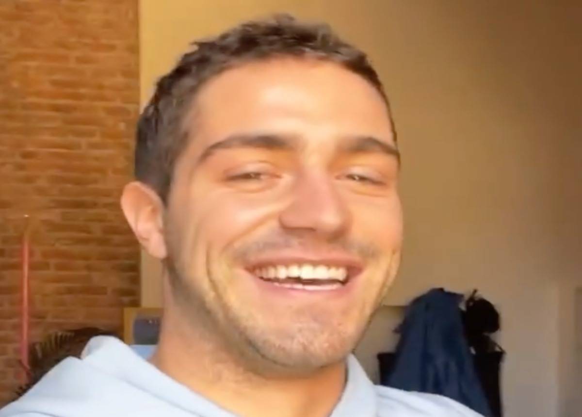Tommaso Zorzi e l'annuncio su Instagram: "la famiglia si allarga"
