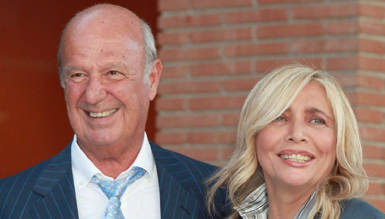 Mara Venier posta su Instagram una foto del marito "Mi manchi ..."