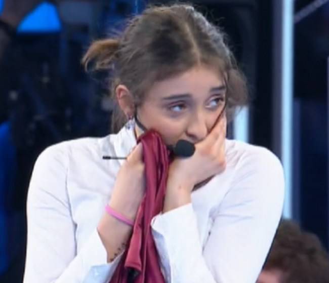 Amici 2021: Giulia Stabile ha un attacco di panico durante il programma