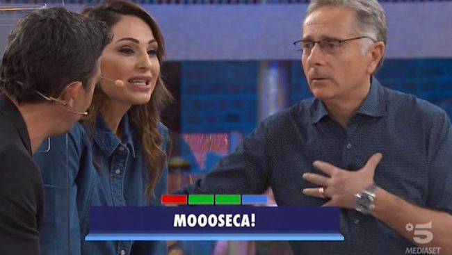 Paolo Bonolis fa una proposta shock ad Anna Tatangelo!