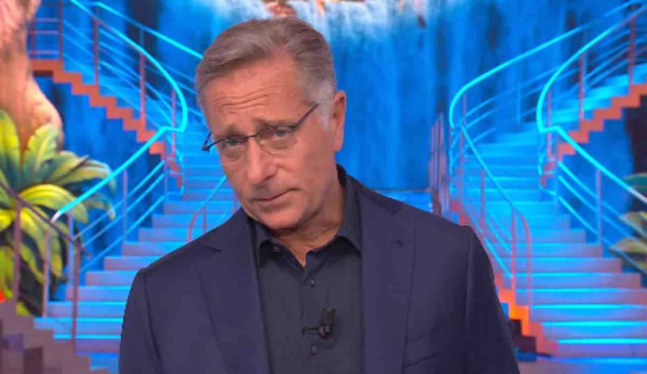 Ciao Darwin: quattro persone rischiano il processo dopo che il concorrente resta paralizzato