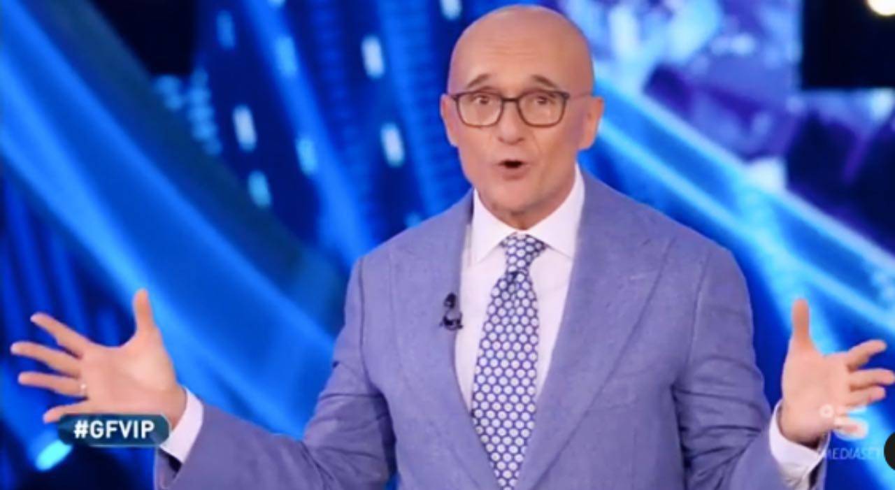 Alfonso Signorini stupisce: Vuole l'ex ballerina di Amici al Grande Fratello 6-Ecco di chi si tratta!