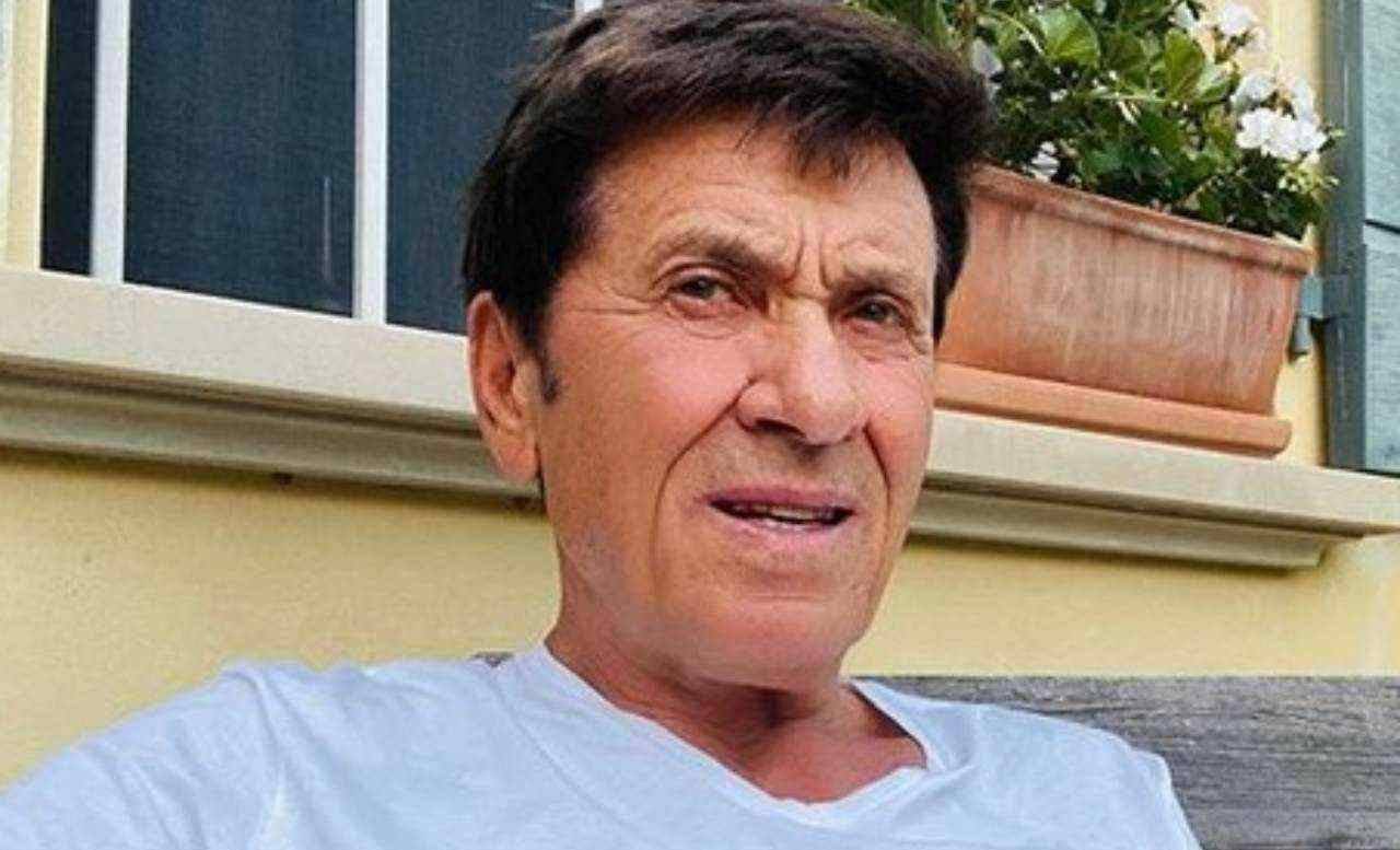 Gianni Morandi ha il parrucchino? Risponde direttamente lui