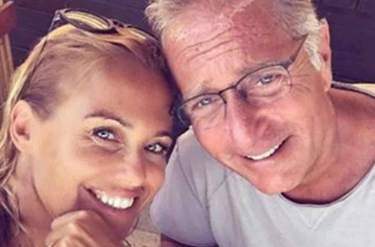 Paolo Bonolis e la moglie in forte crisi? Il dettaglio che non è sfuggito