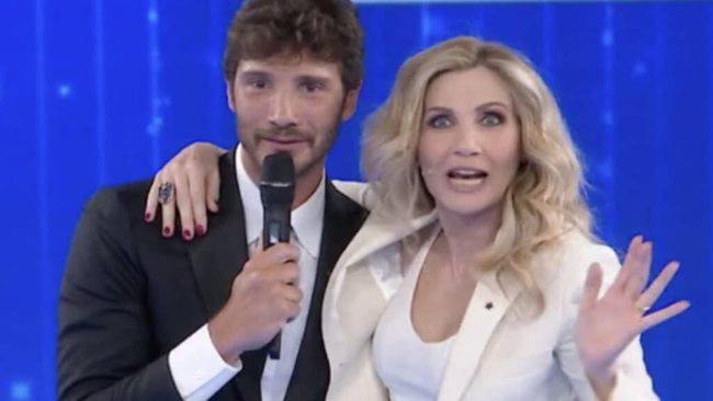 Stefano De Martino: arrivo un programma importante su Canale 5-Ecco quale