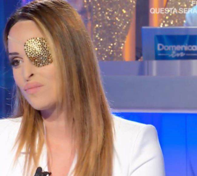 Mara Venier confessione shock in diretta: "Sono stata aggredita con un coltello"