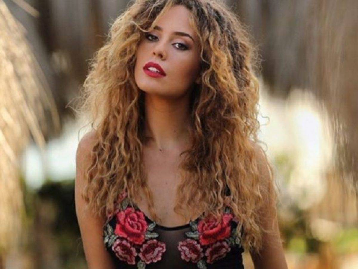 Sara Affi Fella: La fotografia sul web genera dubbi, l'ha ritoccata?-FOTO