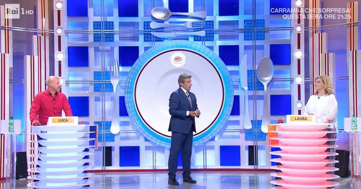 Flavio Insinna "il pranzo è servito" 4 feriti nel programma: cosa è successo?