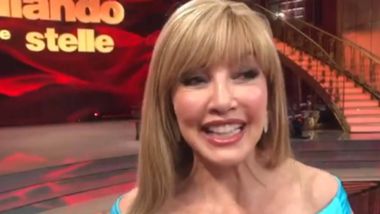 Ballando con le stelle: Milly impegnatissima con il cast, ma c'è un clamoroso no!