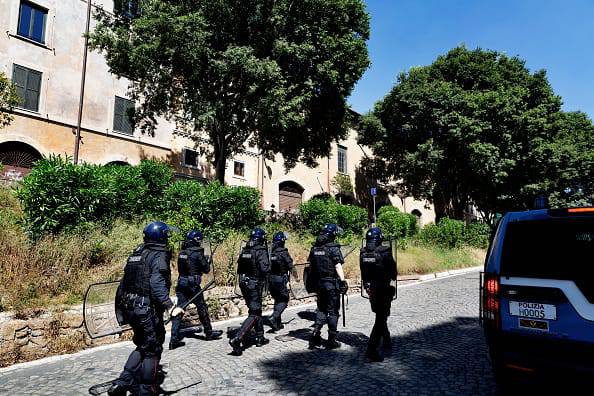 bologna madre figlio morti