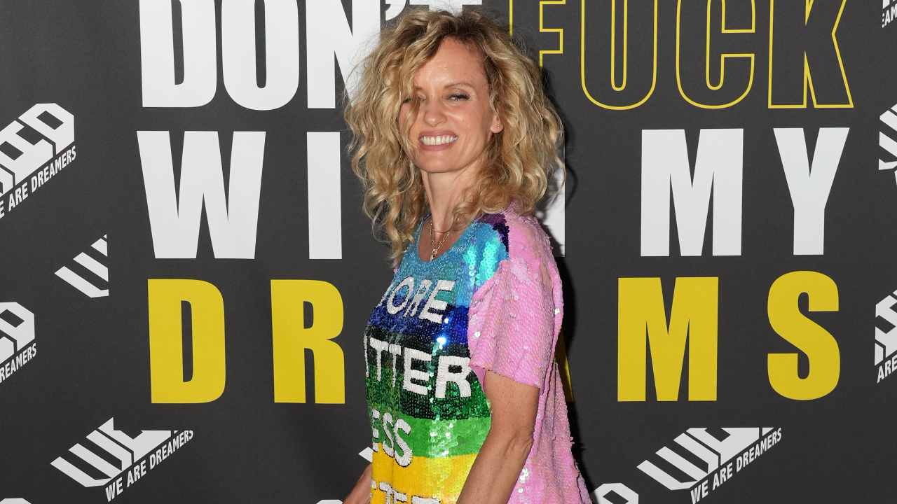 Justine Mattera gambe