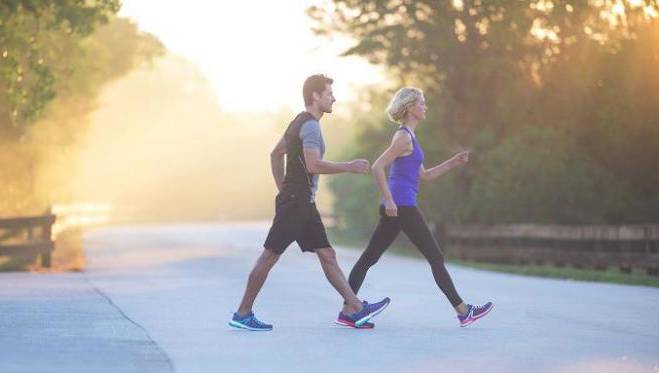 Cammina ogni giorno: Ecco cosa succede al tuo corpo