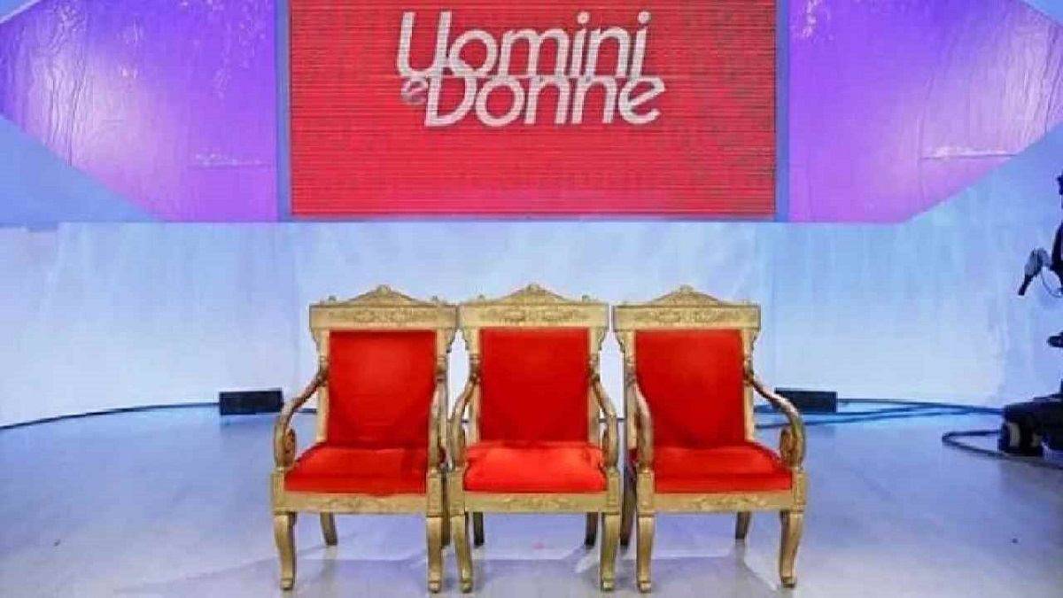 Uomini e Donne: cosa è successo ad Andrea Nicole e Roberta?