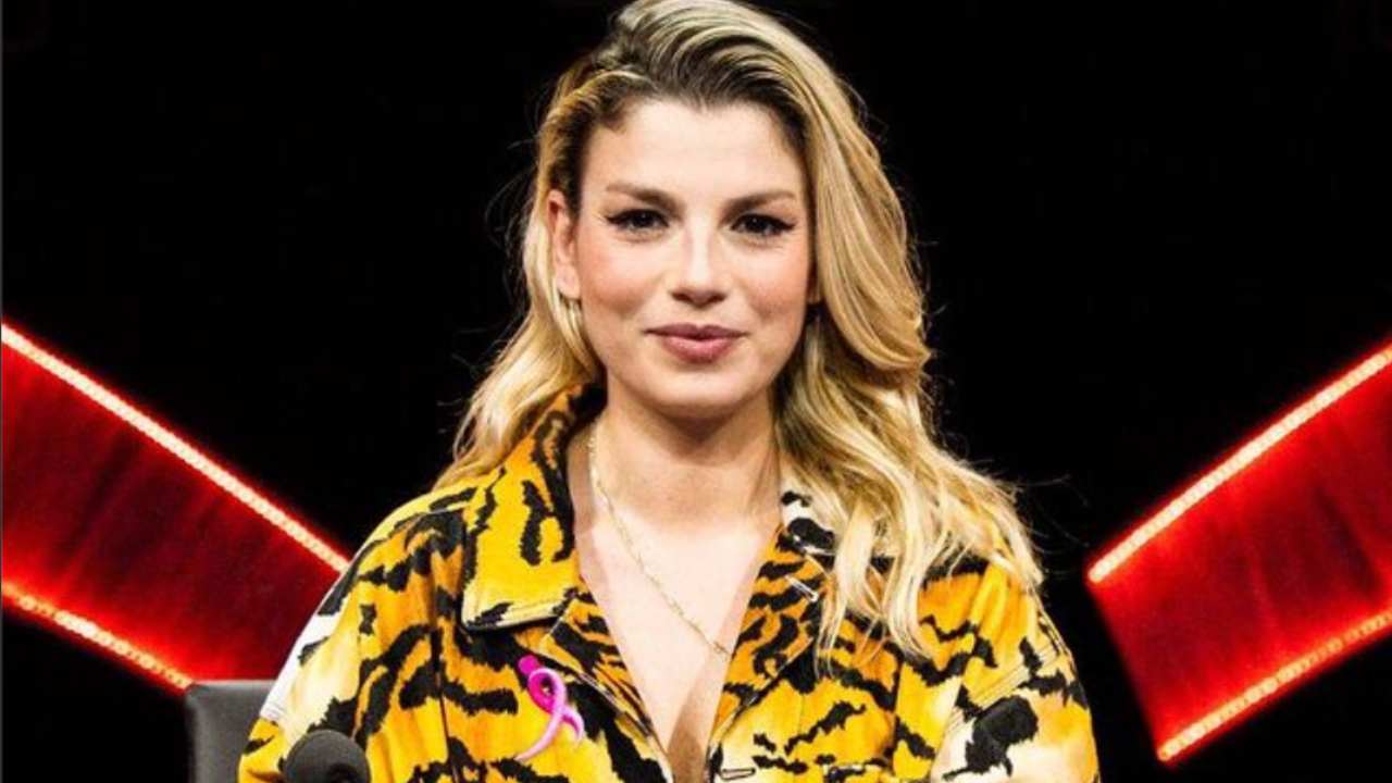 emma marrone vestito nero