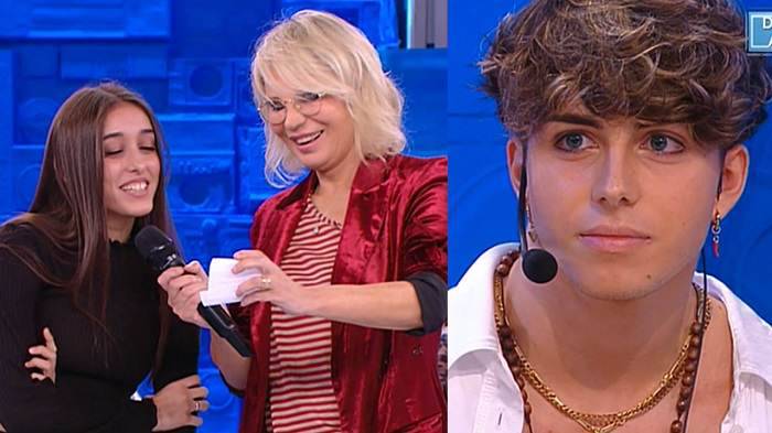 Amici 21: Maria De Filippi mette in imbarazzo la ballerina Giulia Stabile