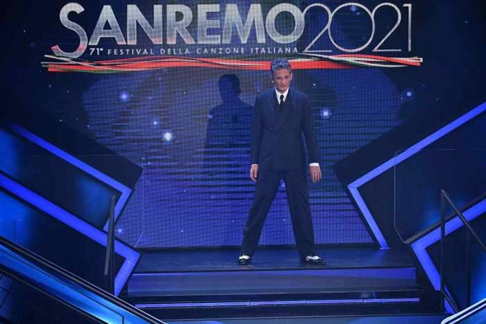 Sanremo 2022: chi affiancherà Amadeus alla conduzione?