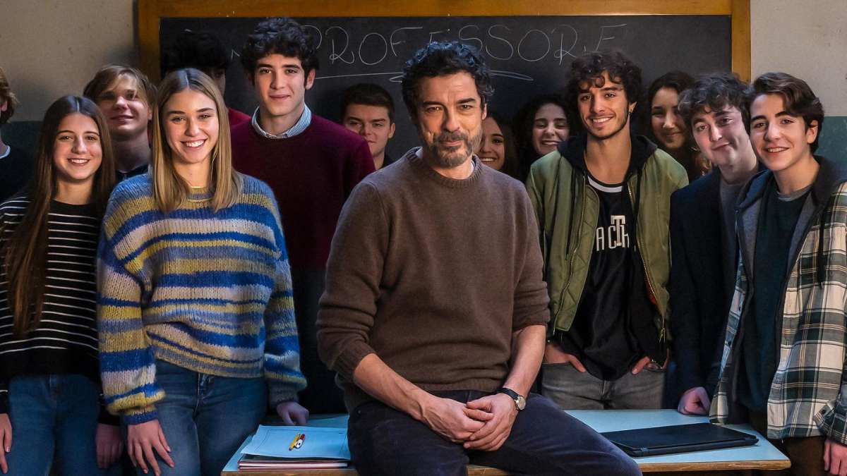 Un professore anticipazioni: cambio di situazione tra Manuel e Simone