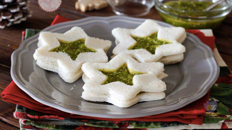 Natale: tartine super veloci e buonissime, ed anche low cost Natale: tartine super veloci e buonissime, ed anche low cost