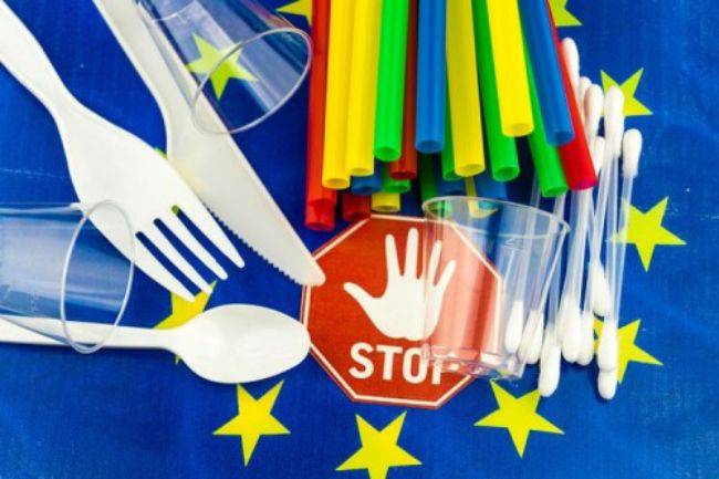 Plastica addio: ecco cosa fare e le multe dopo il 14 gennaio