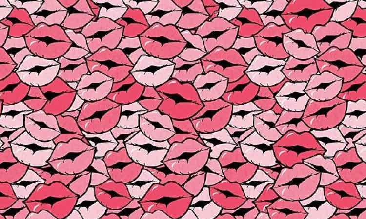 Test riesci a trovare il rossetto tra le labbra?