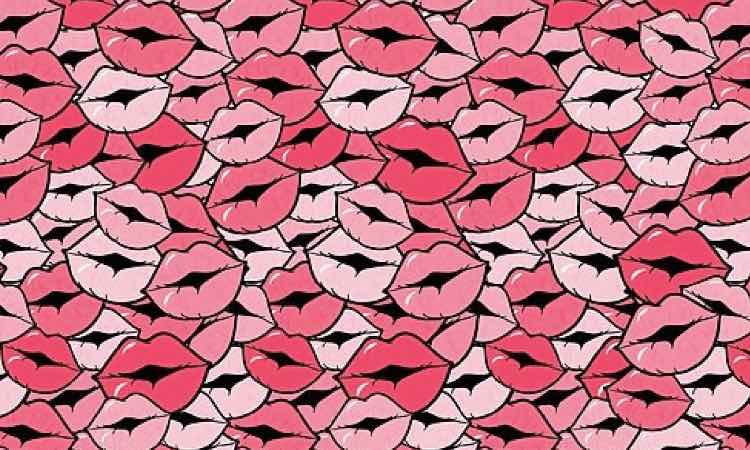 Test riesci a trovare il rossetto tra le labbra?