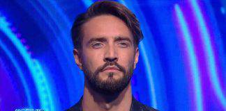 alex belli frequenta un'altra
