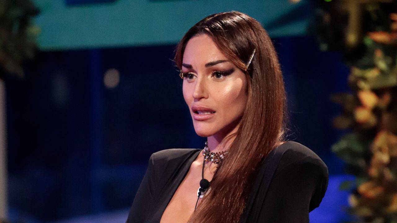 Grande Fratello: arriva la confessione di Delia Duran