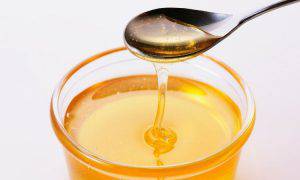 acqua e miele proprietà benefici 
