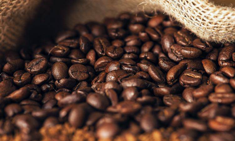 Caffè, come sostituirlo se si avverte bruciore di stomaco